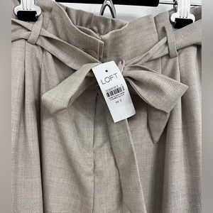 Loft paper bag waist a straight leg pants, size M tall